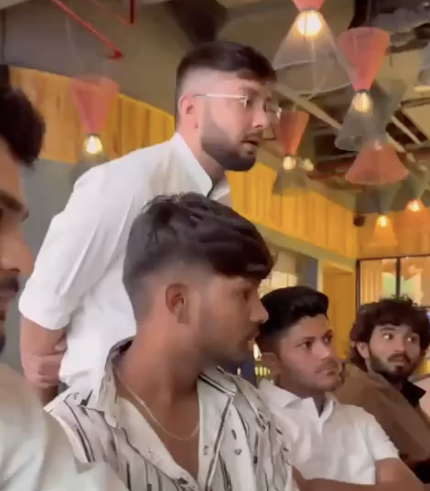 Kshatriya Karni Sena Members Threaten Restaurant Over Saffron-Colored Napkins