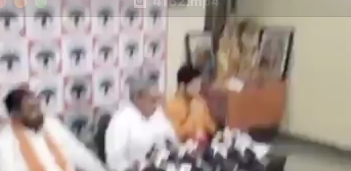 VHP Leaders Pressure Government to Act Against ‘Love Jihad’ and ‘Land Jihad’ Conspiracies