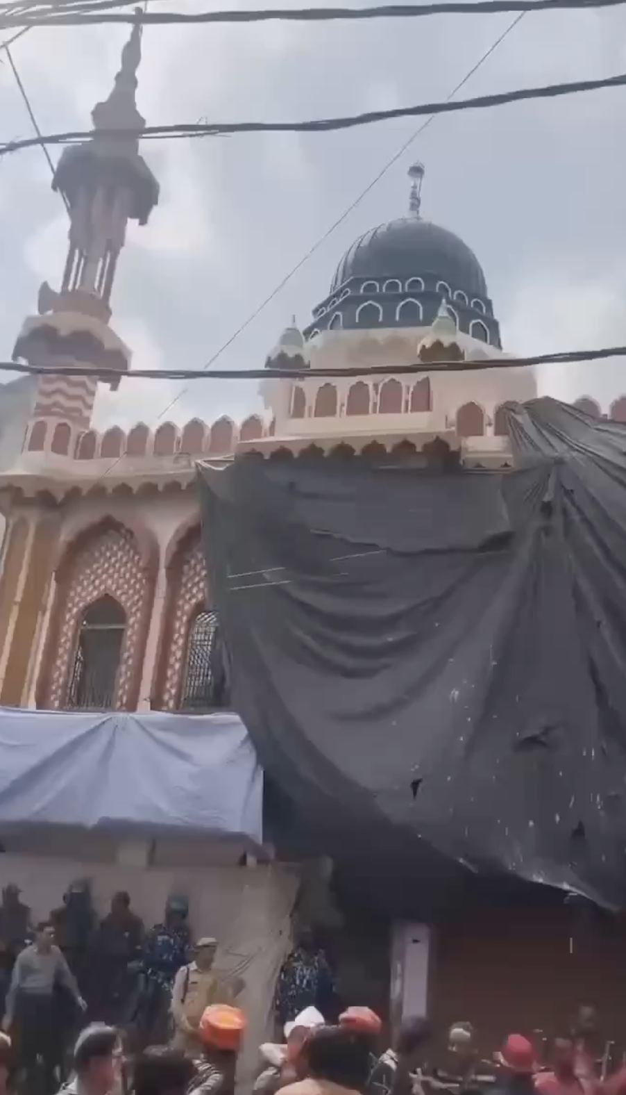 Holi Songs Outside Mosque Reference Ayodhya, Kashi, and Mathura
