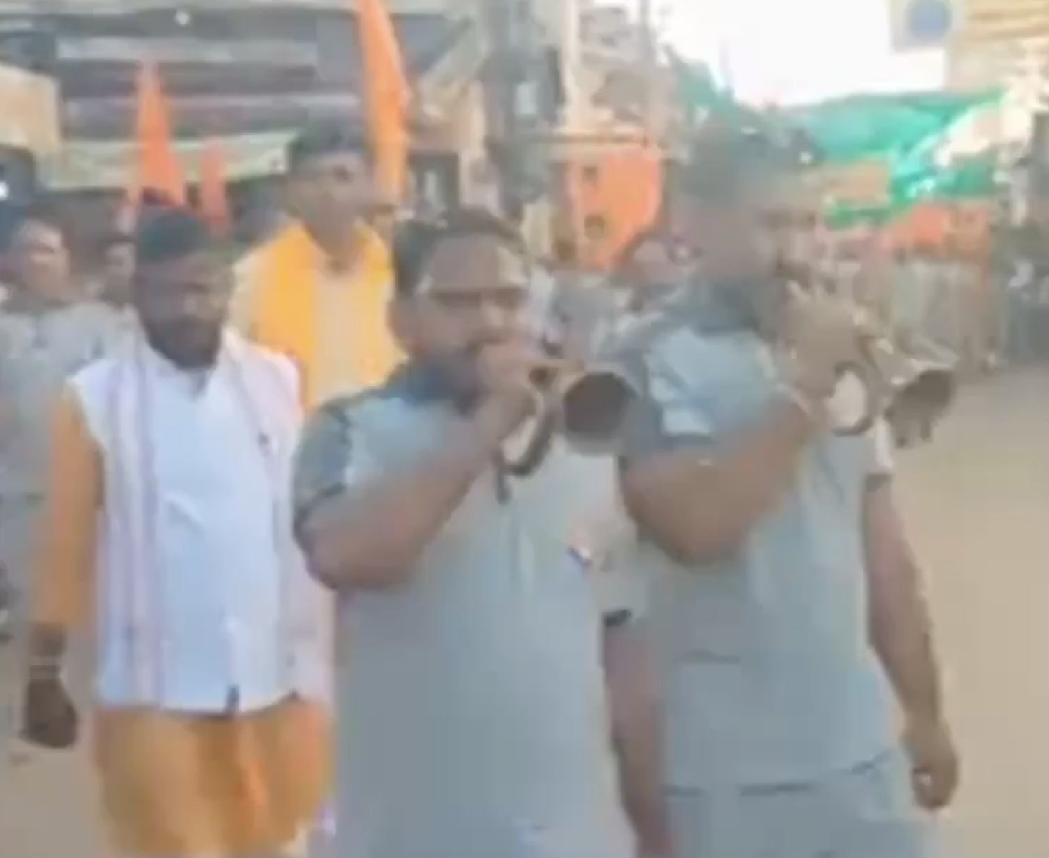 VHP-Bajrang Dal’s Shaurya Sanchalan Sees Members Brandishing Swords Through Town