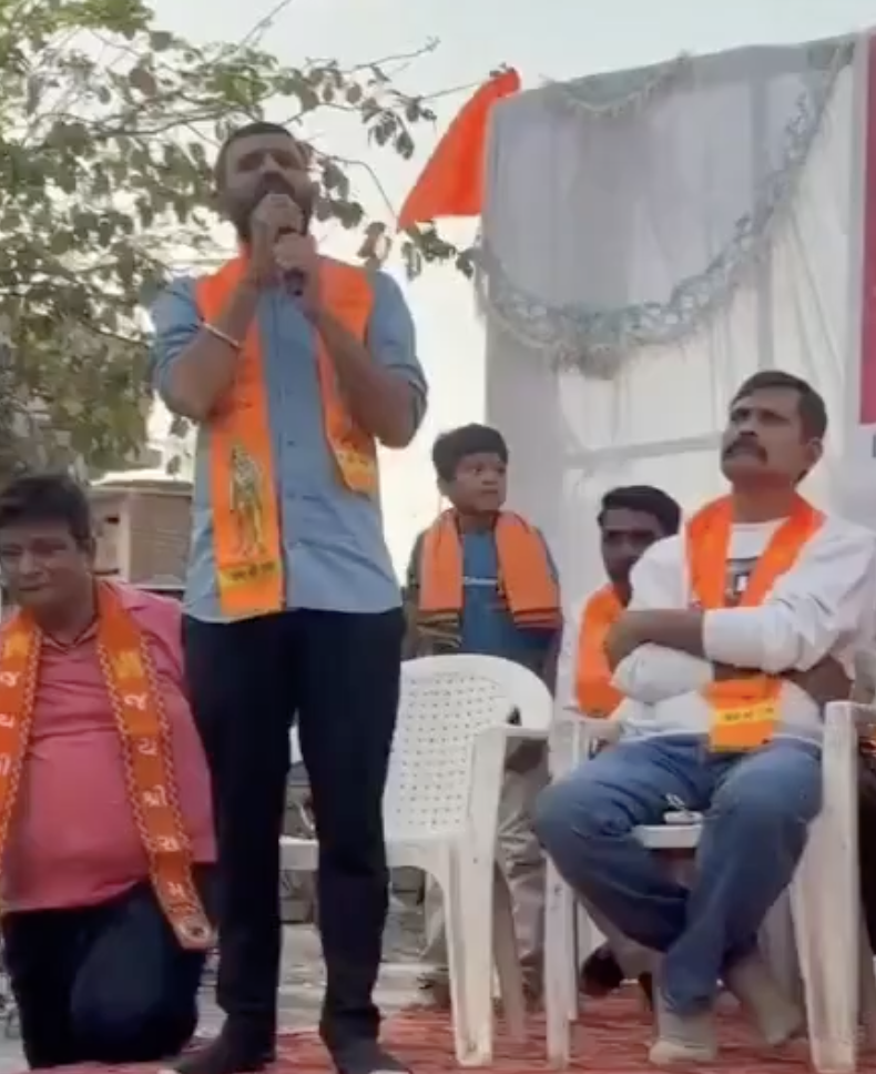 Hiren Rabari at Trishul Deeksha Threatens Muslims, Vows to Demolish Aurangzeb’s Grave and Invokes Ghazwa-e-Hind