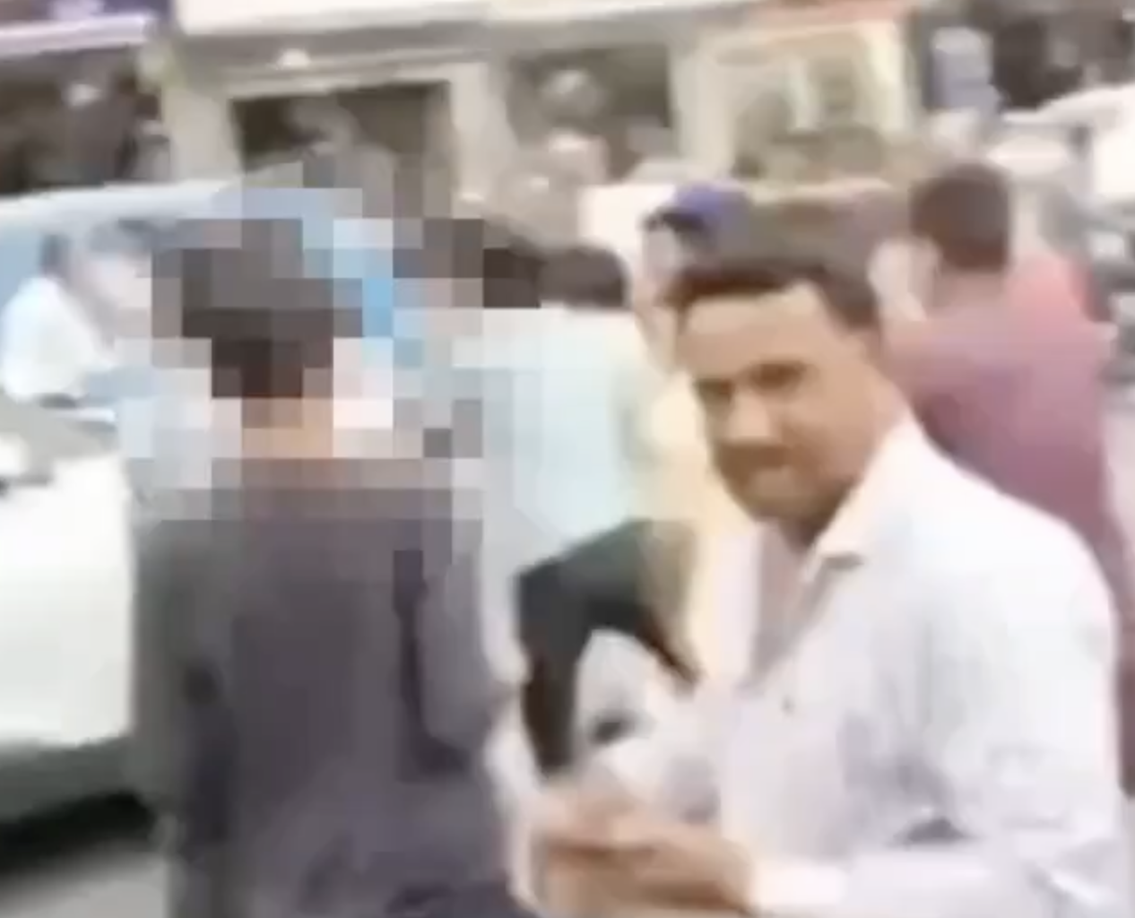 Bajrang Dal and Vishwakarma Samaj Cadres Attack Muslim Passersby, Vandalise Motorcycle Over “Love Jihad” Videos
