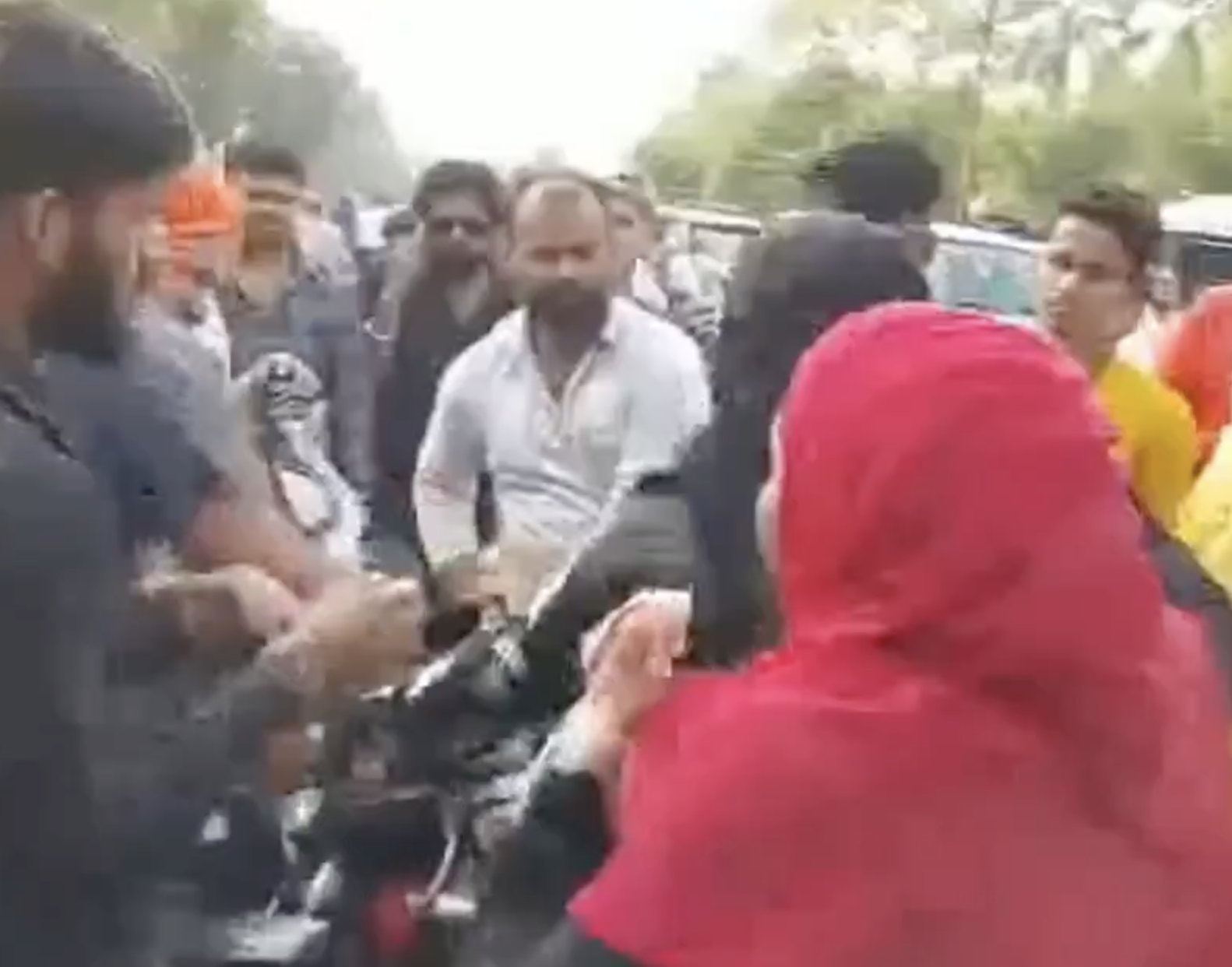 Muslim Man Assaulted at District Court Over Interfaith Marriage, Accused of ‘Love Jihad’