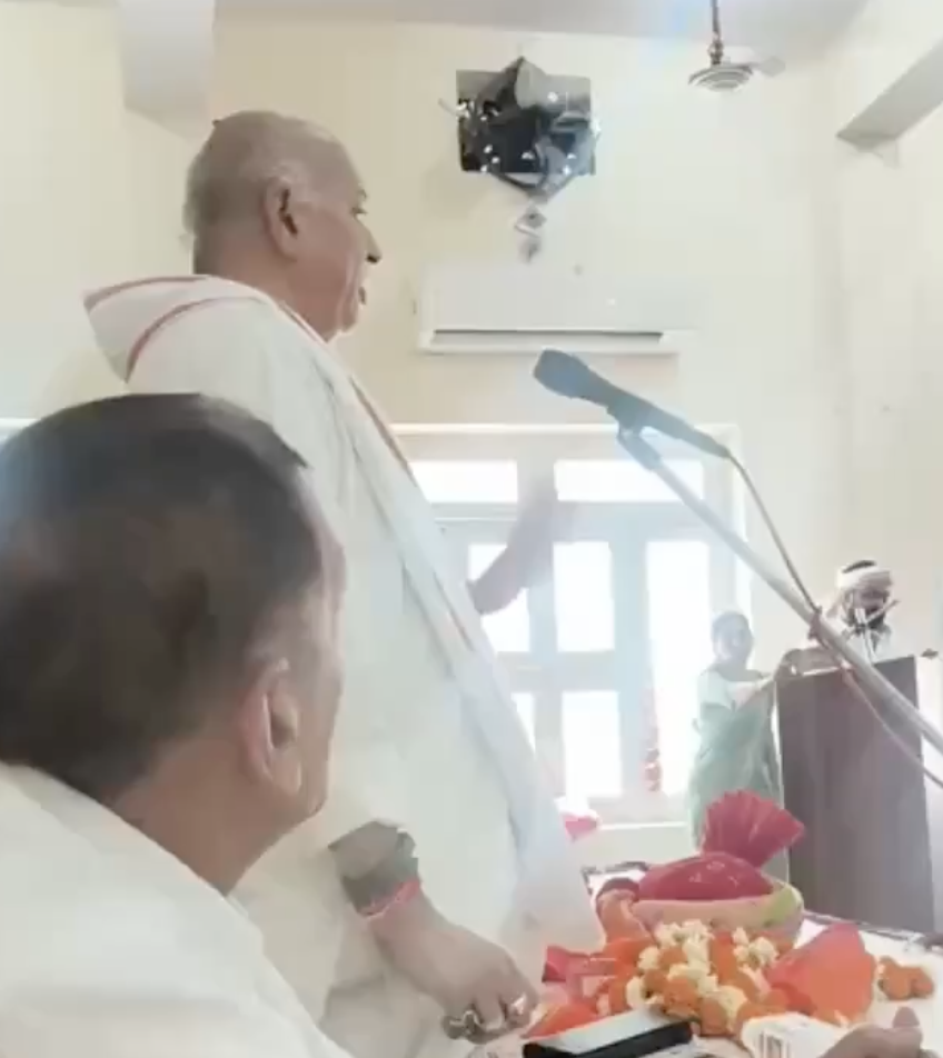 Pravin Togadia Leads Oath For Hindu Rashtra Calls For Muslim Deportation, Hindu-Only Employment and Uniform Civil Code