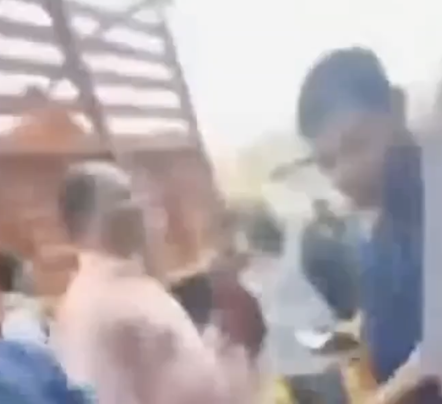 BJP Workers Led by Akshata Tendulkar Assault Muslim Hawkers After Identity Check in Mumbai