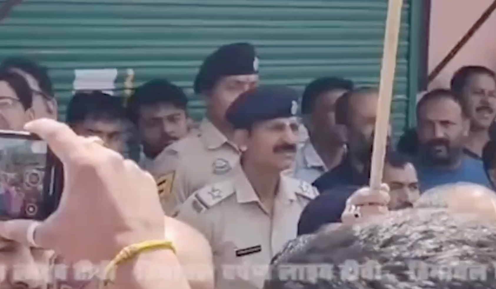 Sarahan Protesters Call for Muslim Eviction;Threaten Landlords with Expulsion