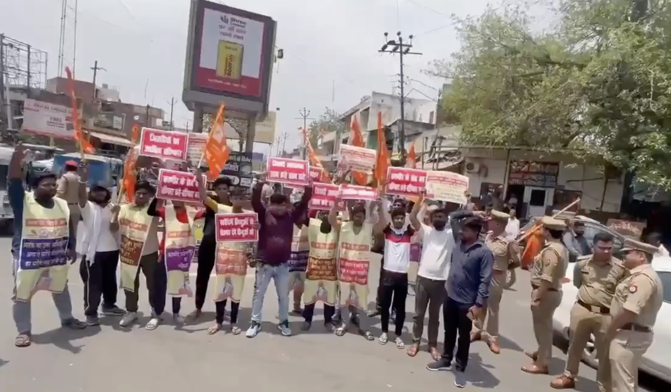 In Agra, AHP-Bajrang Dal Protest Calls Muslims ‘Jihadis,’ Urges Boycott and Shootings