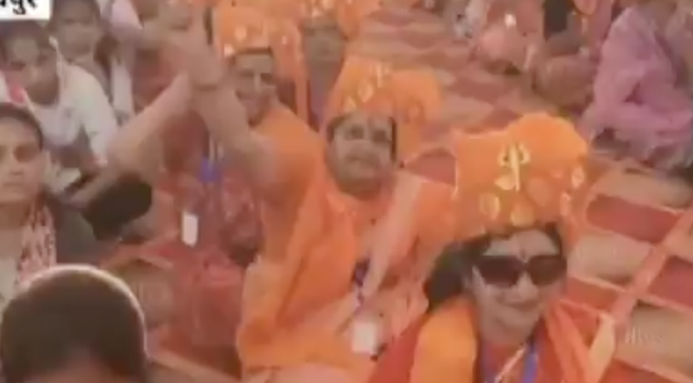 In Jodhpur, Kajal Hindustani Pushes ‘Love Jihad’ Conspiracy at VHP Event with Daggers