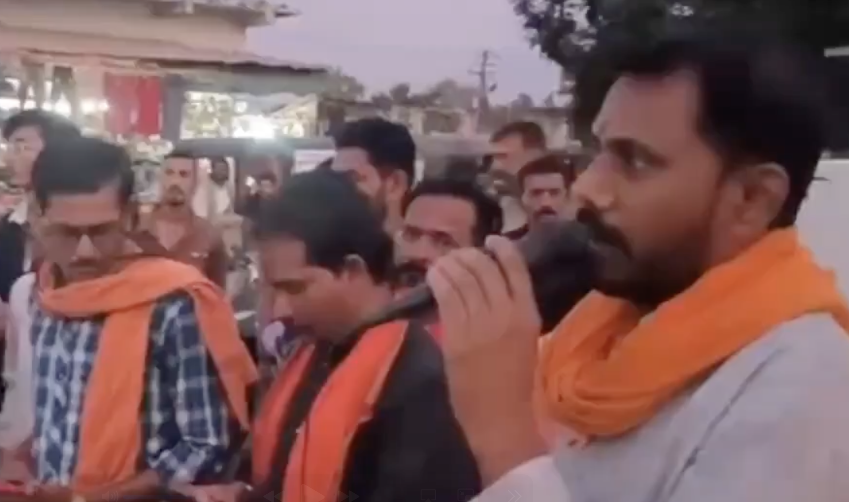 VHP-Sakal Hindu Samaj Leader in Narmadapuram Calls Employers of Non-Hindus ‘Backstabbers,’ Urges Boycott