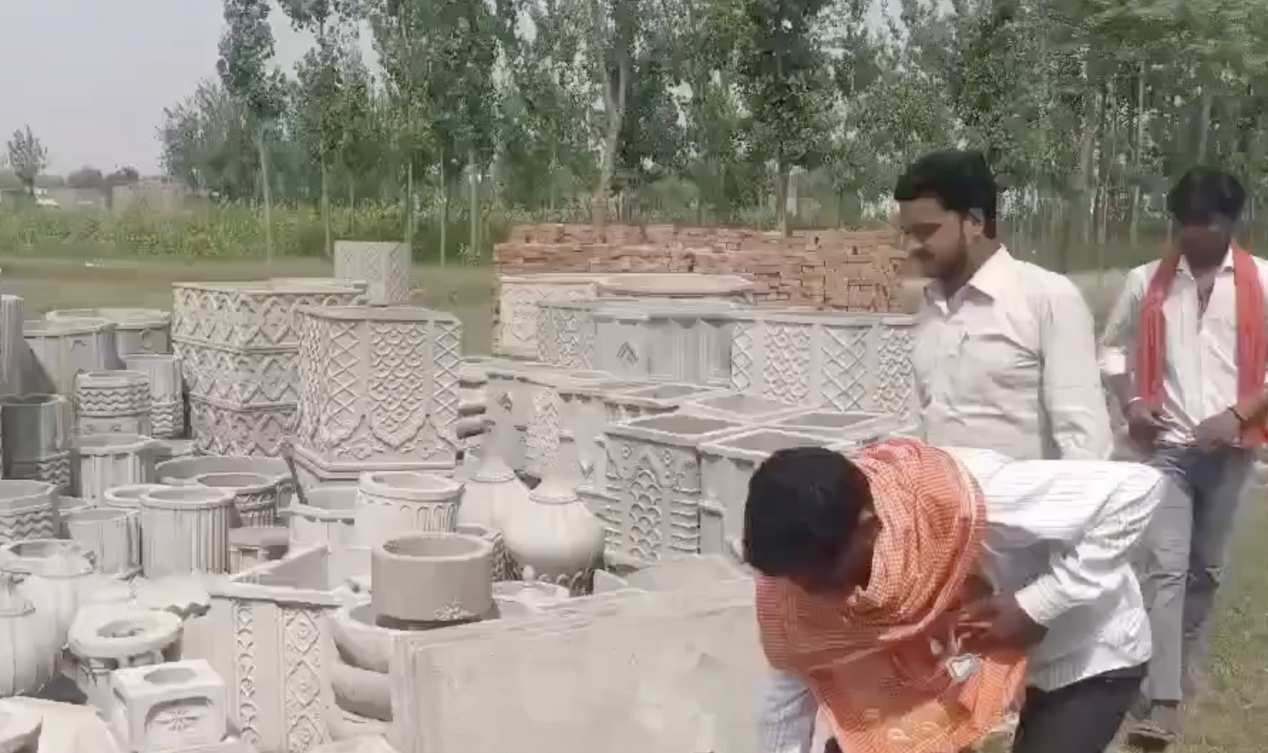 Mosque Construction Site Targeted by AHP-Bajrang Dal Protesters in Sitapur, Police Remove Materials