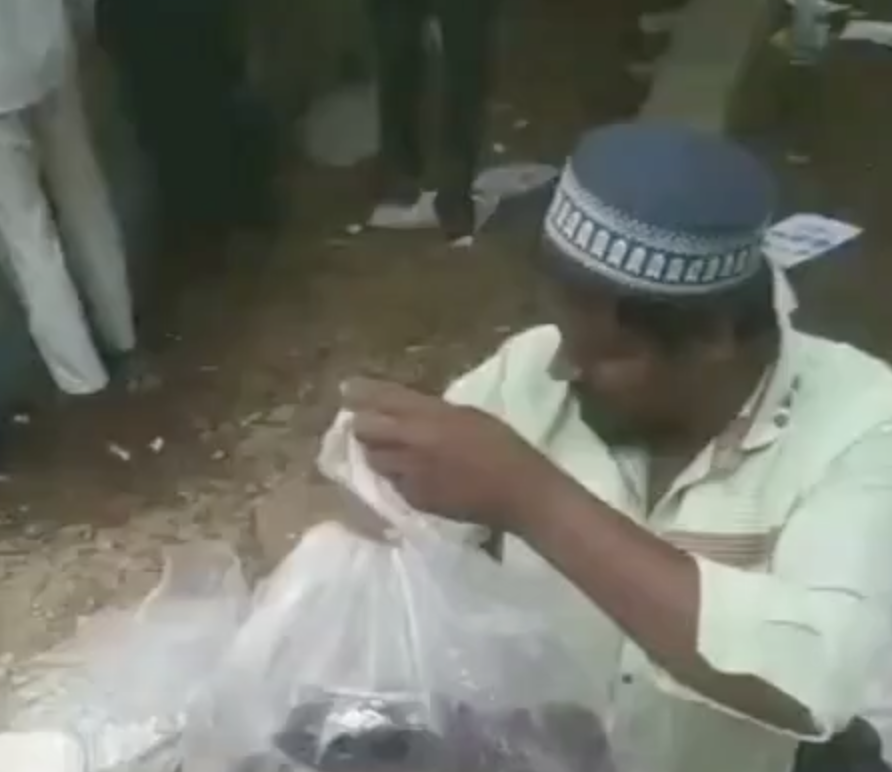 Bajrang Dal Targets Muslim Vendors at Temple in Pathardi