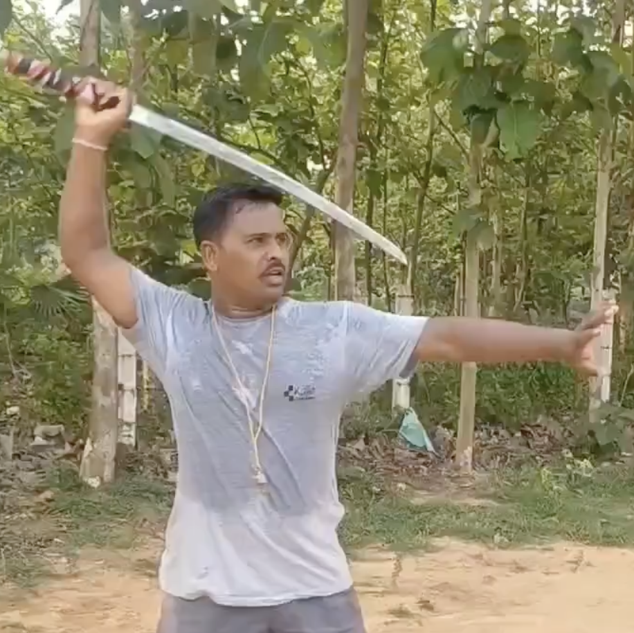 In Angul, Bajrang Dal Trains Members With Swords; Leader Encourages Offensive Readiness