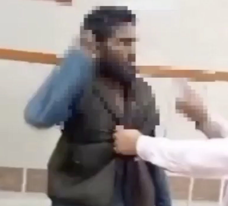 In Uttar Pradesh, Valmiki Man Assaulted Over WhatsApp Status; Forced To Chant “Jai Shri Ram”