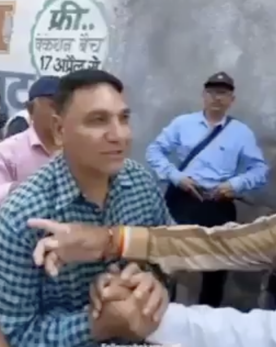 In Amraiwadi, VHP-Bajrang Dal Targets Christians at Prayer Meet; Allege Illegal Conversions