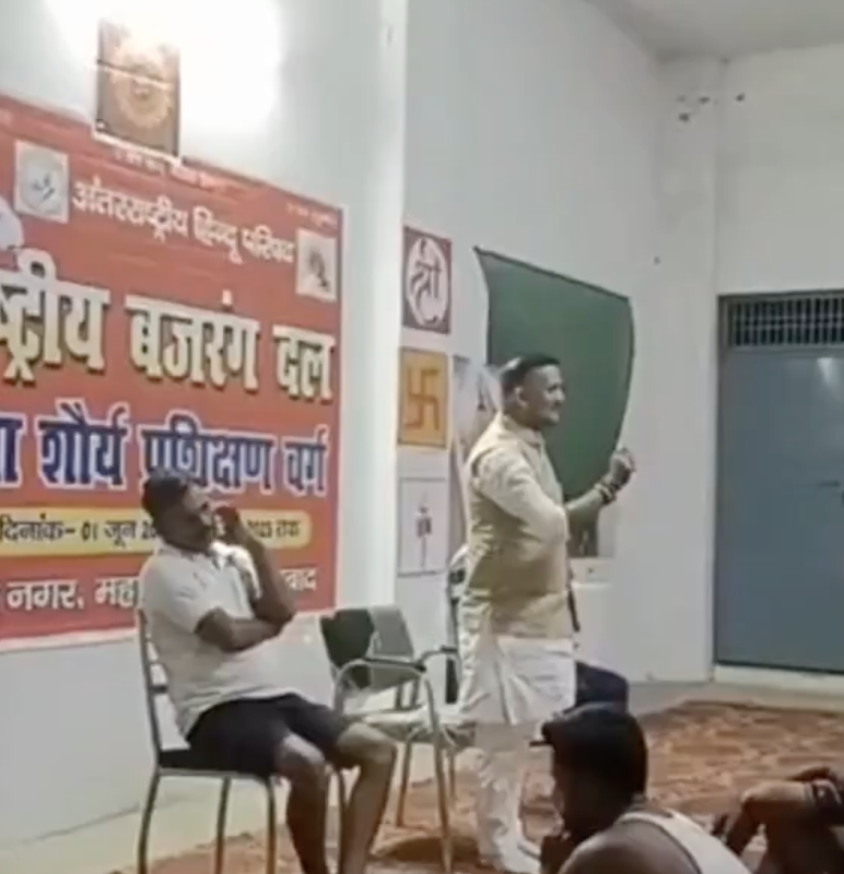In Firozabad, Bajrang Dal Leader Spreads Hate; Mocks Muslims And Cites Tipu Sultan