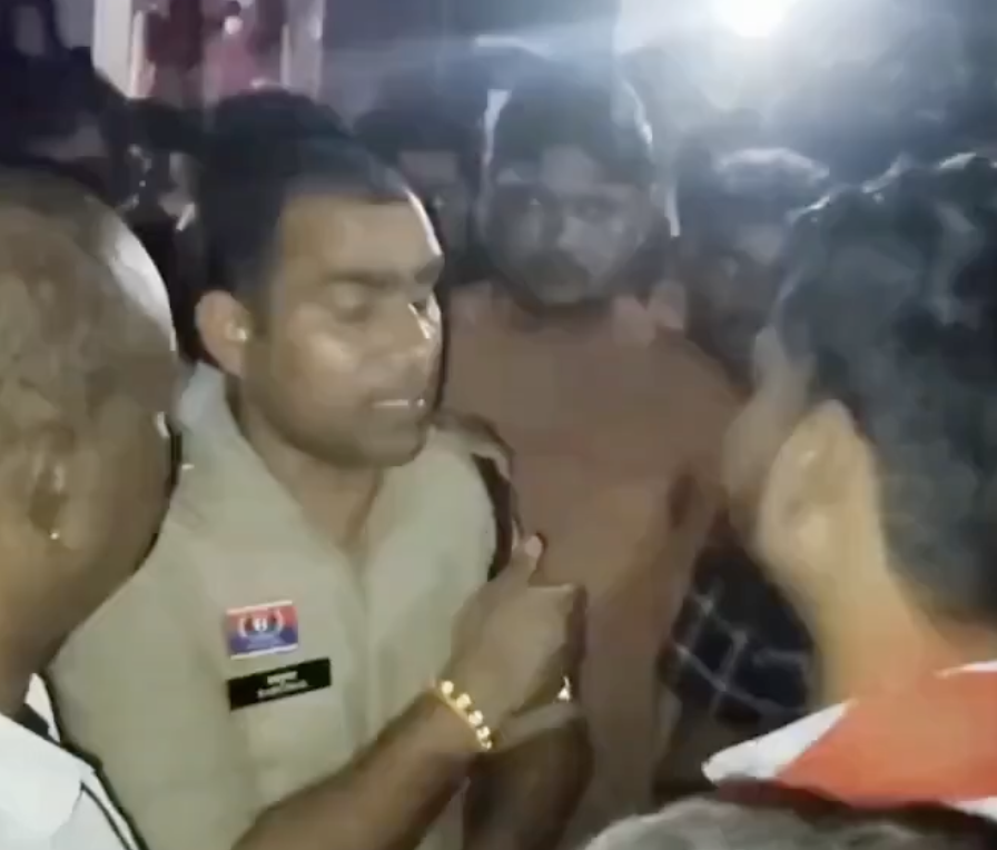 In Raipur Naka, Bajrang Dal Raids Christian Prayer Meet; Nine People Arrested By Police