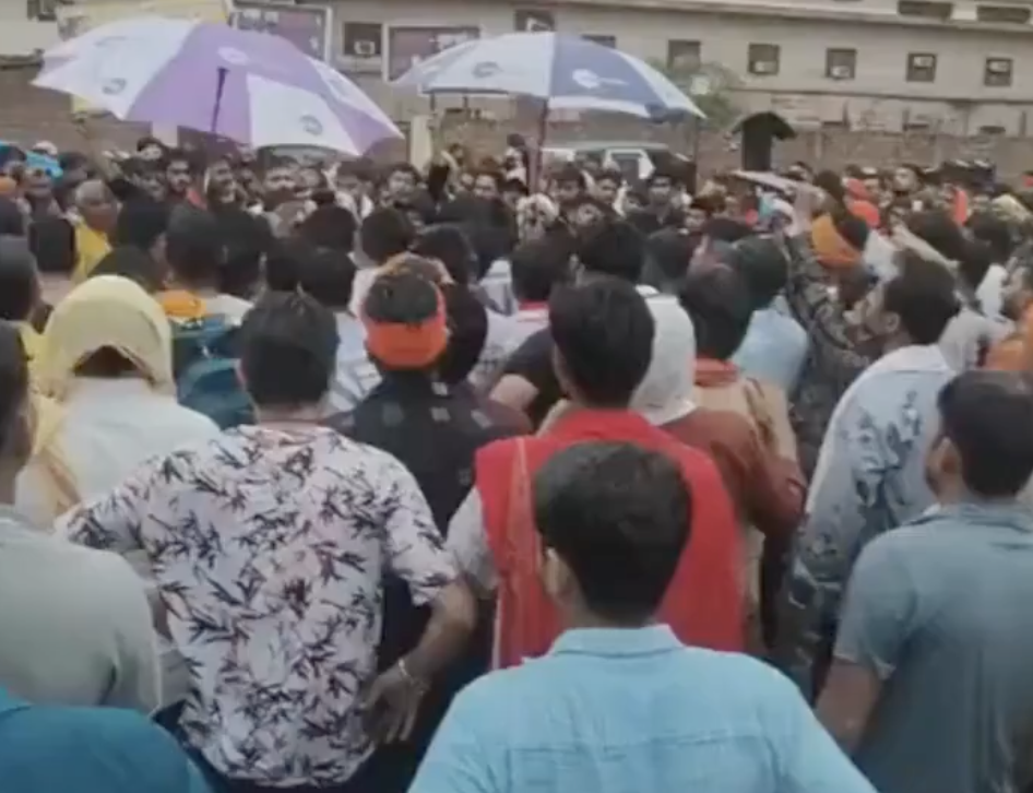 In Mathura, Bittu Bajrangi incites violence; Gau Raksha Dal calls for Muslim boycotts