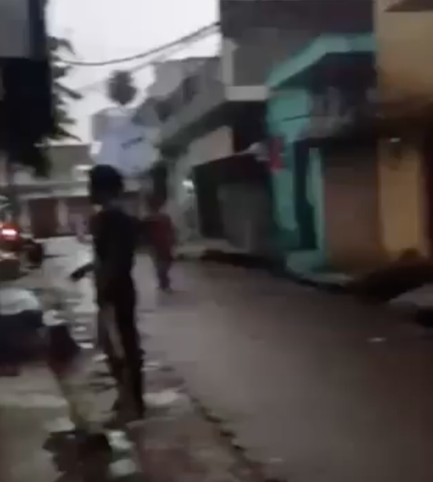 In Shahjahanpur, Hindu Yuva Vahini tears down Gaza posters; warns of FIRs