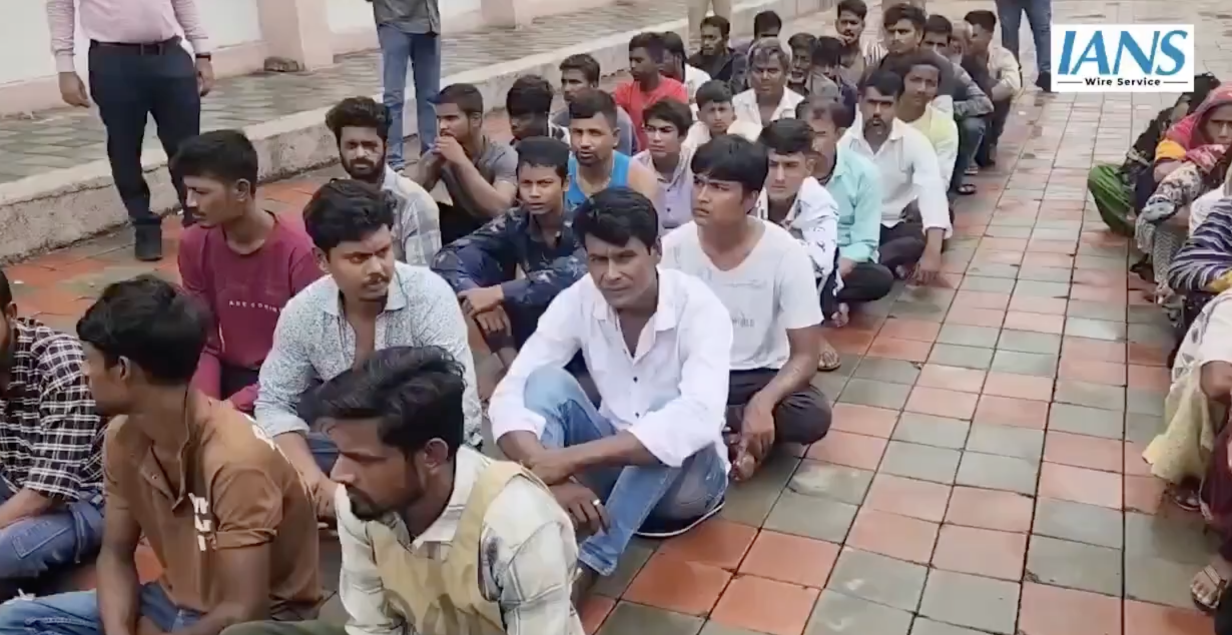 In Ahmedabad, over 200 alleged Bangladeshi immigrants detained for deportation