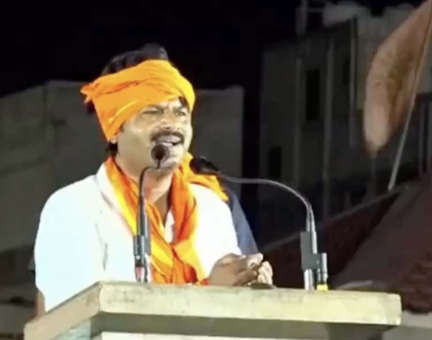 In Akkalkot, BJP MLA calls for bulldozing Afzal Khan’s grave; incites hate at Hindu rally