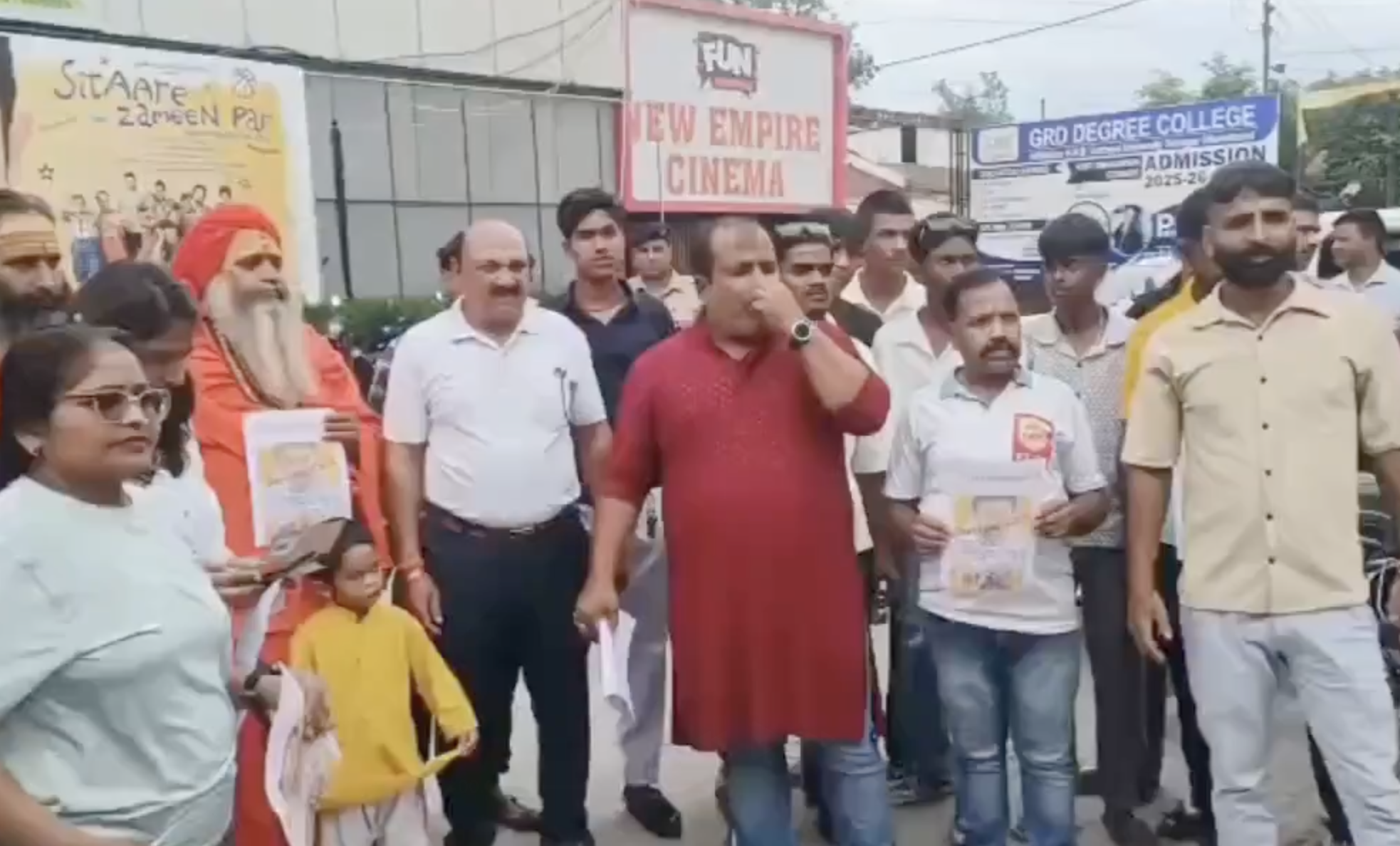 In Dehradun, Hindu Raksha Dal Targets Aamir Khan; Film Protest Turns Communal