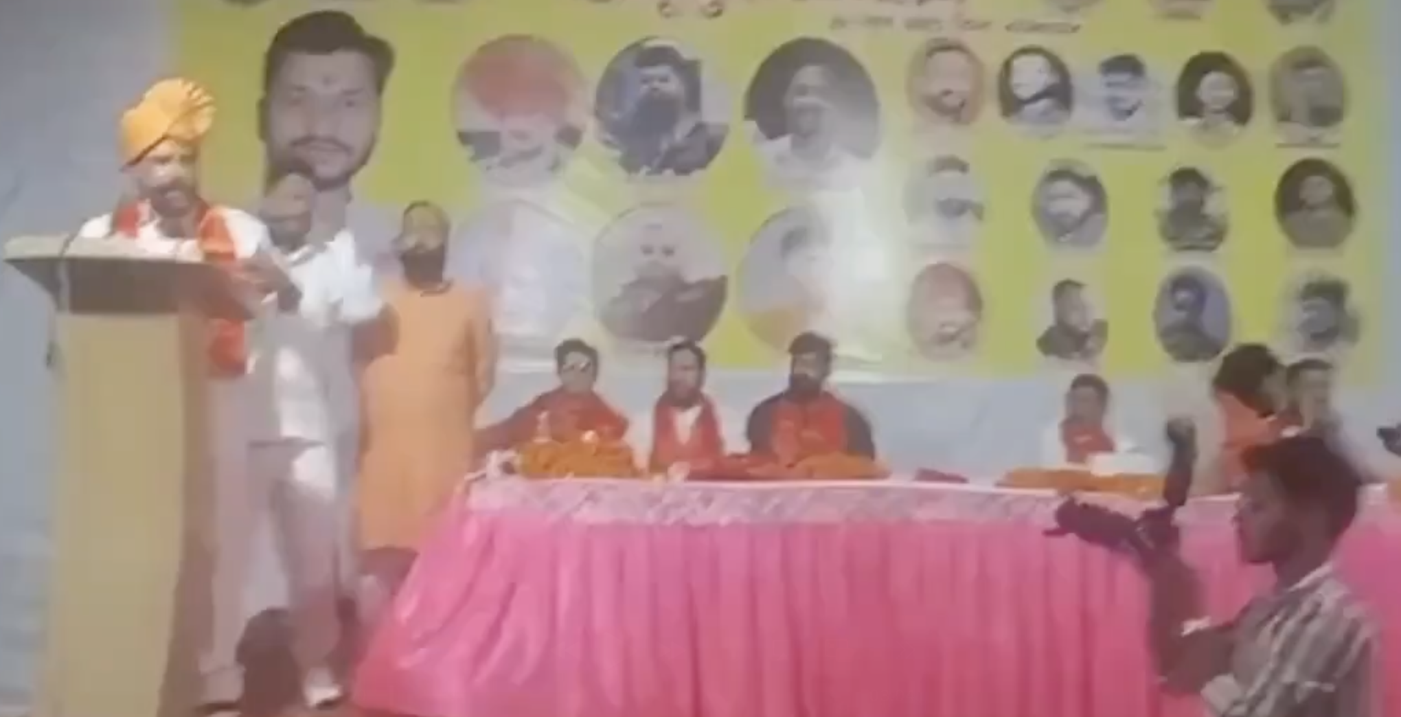 In Muzaffarnagar, Hindu Yuva Sammelan Speaker Calls Muslims “Pigs” and Urges Violence