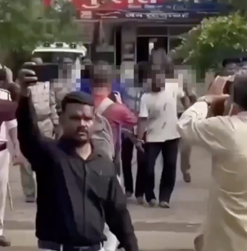 In Sailana, Police Parade Four Muslims After Alleged Banner Burning at Muharram