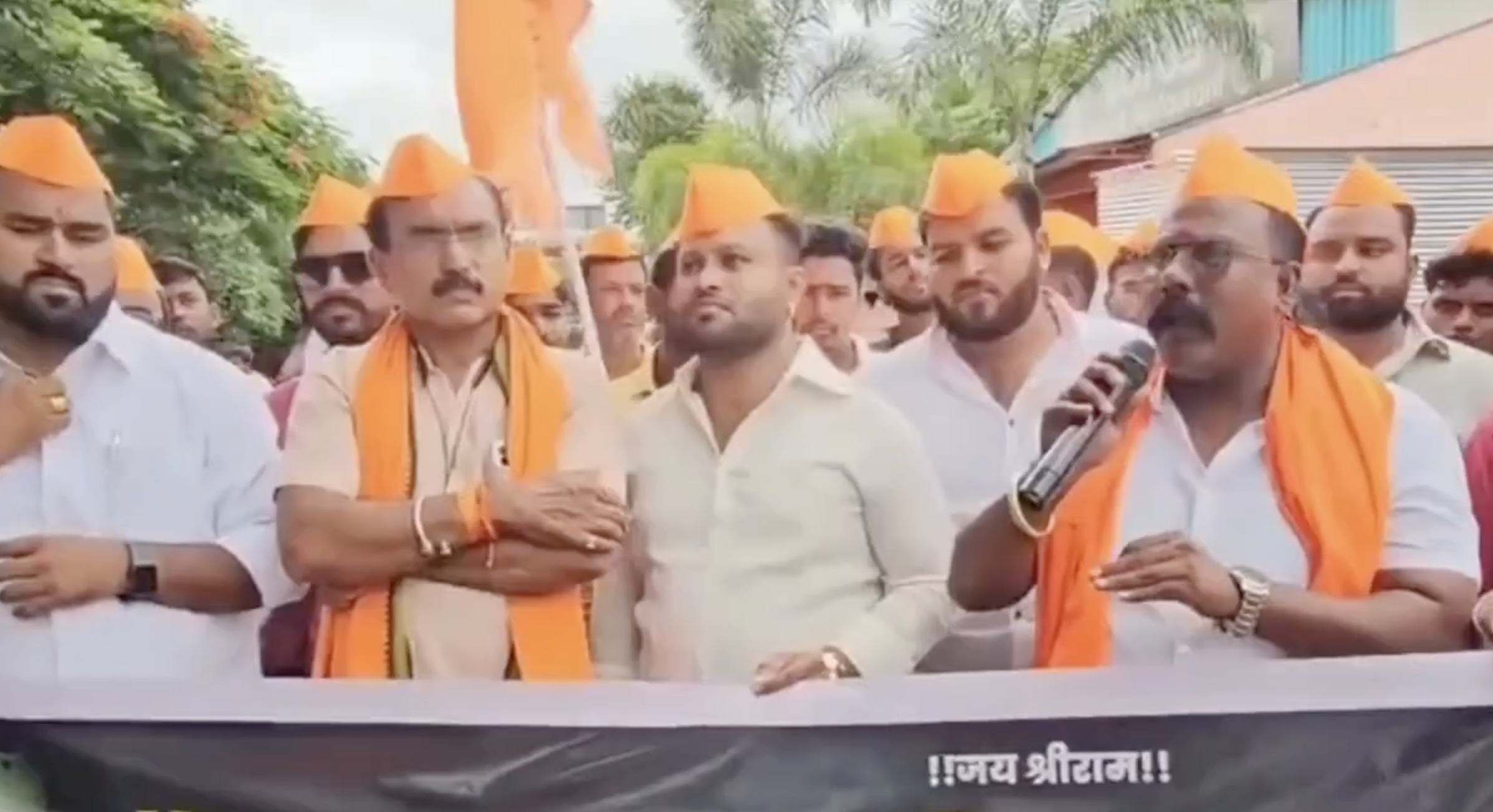 In Solapur, Sakal Hindu Samaj Protest Threatens to Burn Hotels Over Interfaith Couples