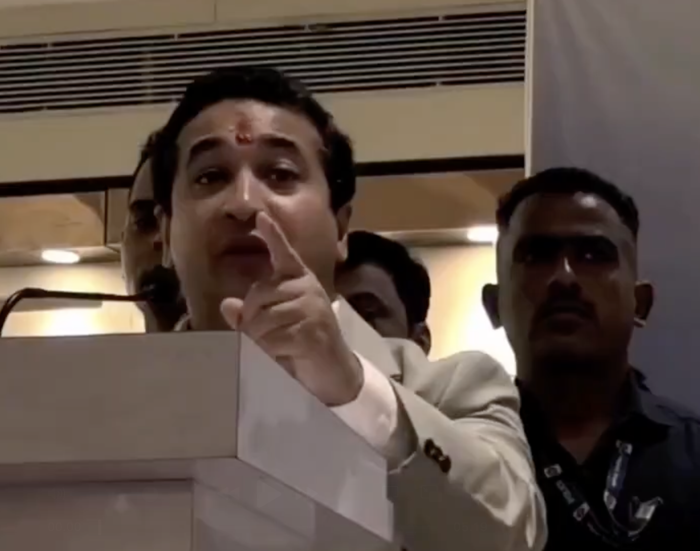 In Mumbai, BJP MLA Nitesh Rane Calls Muslims “Snakes” and Declares India a Hindu Rashtra