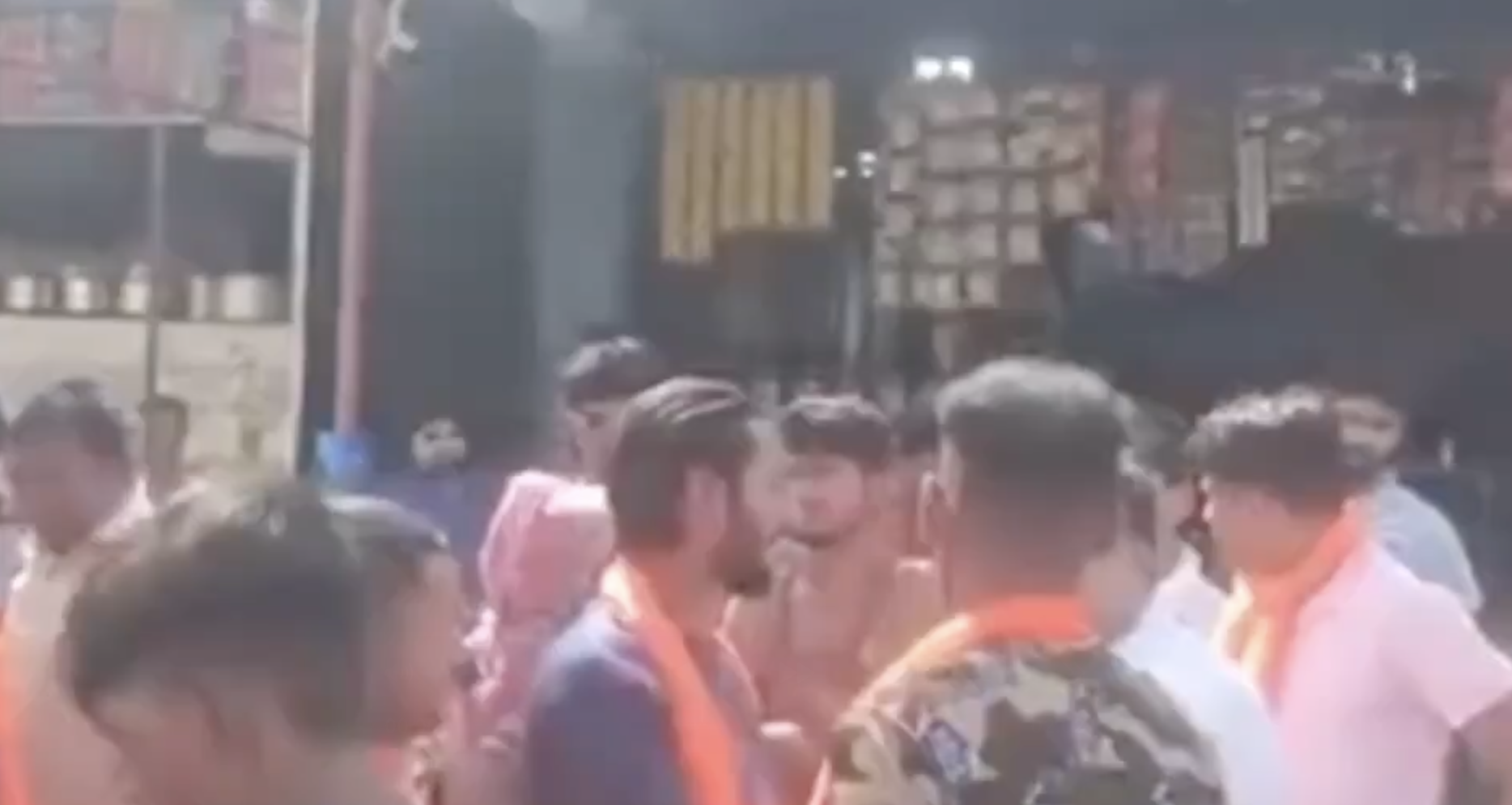 In Ghaziabad, Kanwar Pilgrims Assault Eatery Worker at Muslim-Owned Restaurant