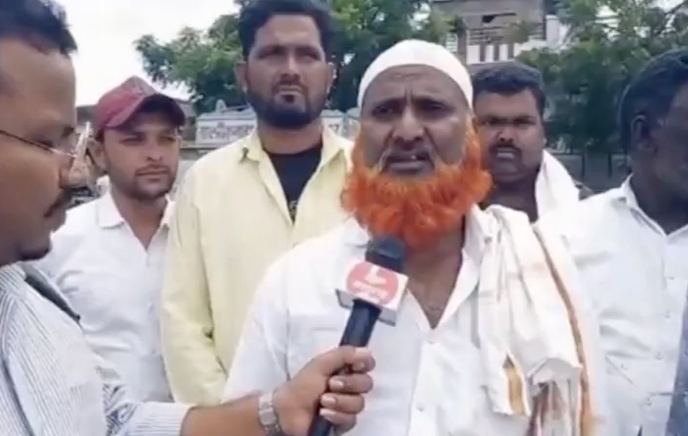 In Latur, Muslim traders harassed by Bajrang Dal and police at animal market