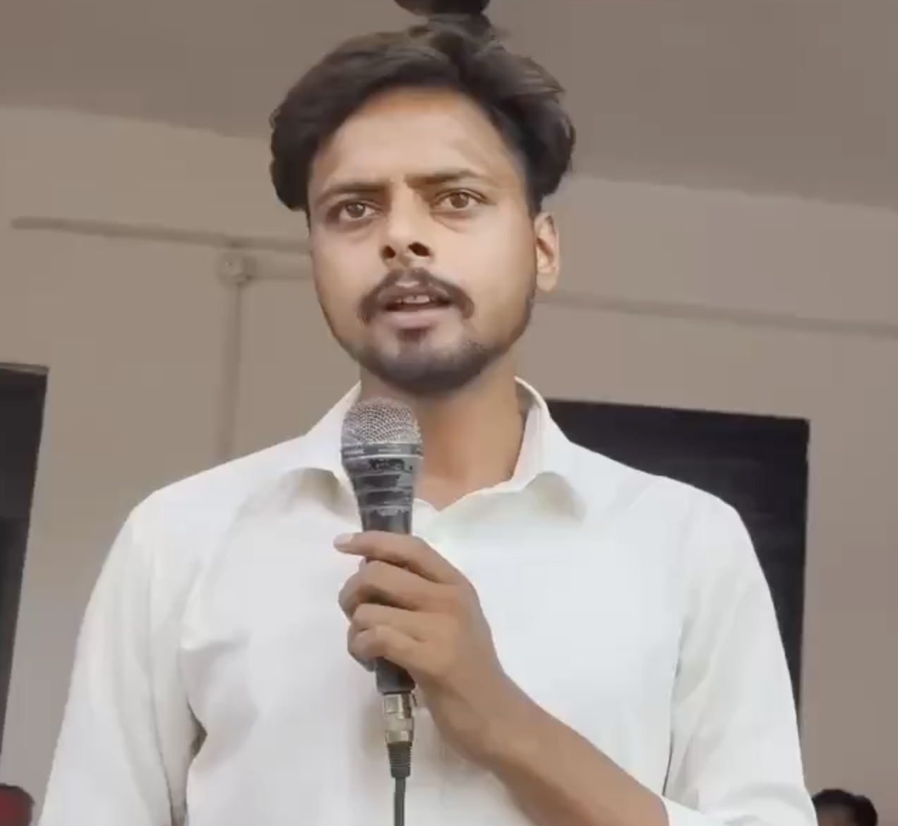 In Raebareli, Karni Sena leader Abhisek Thakur hurls slurs and promotes ‘love jihad’