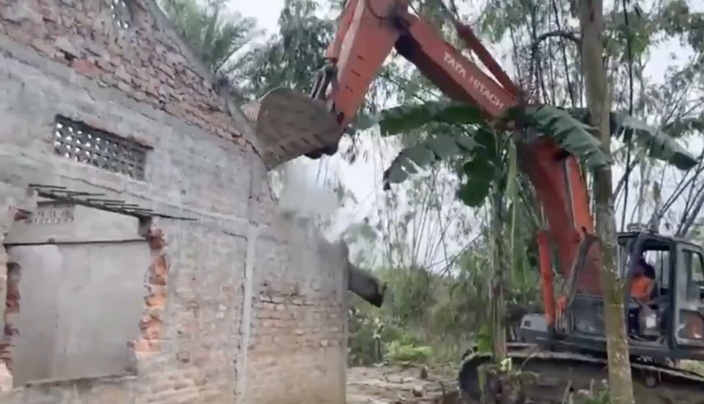 In Lakhimpur, authorities demolish Bengali-Muslim homes over alleged encroachment