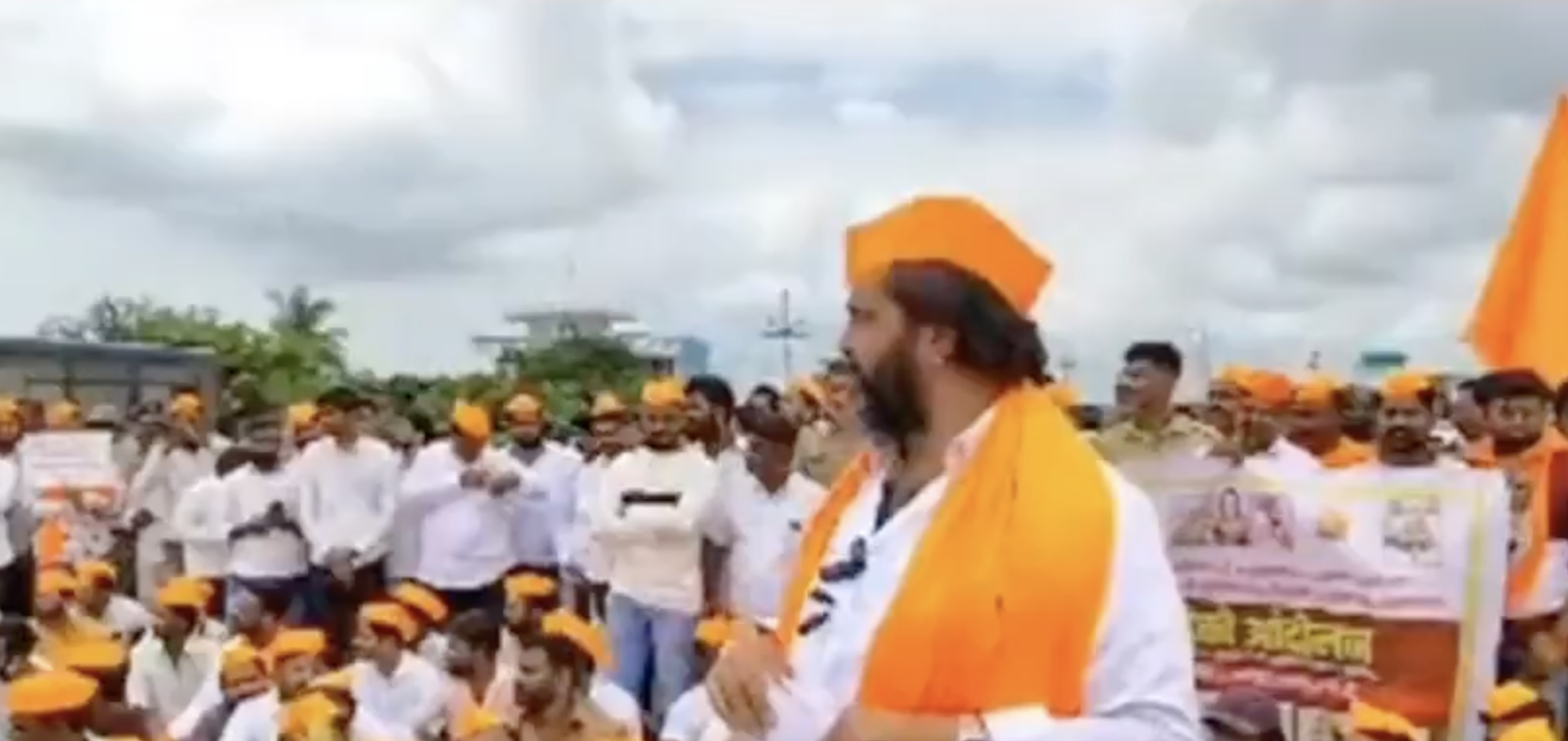 In Indapur, Pune, Anil Devekar labels encroachers ‘jihadis’ as MP Mahesh Landge vows to shut slaughterhouses