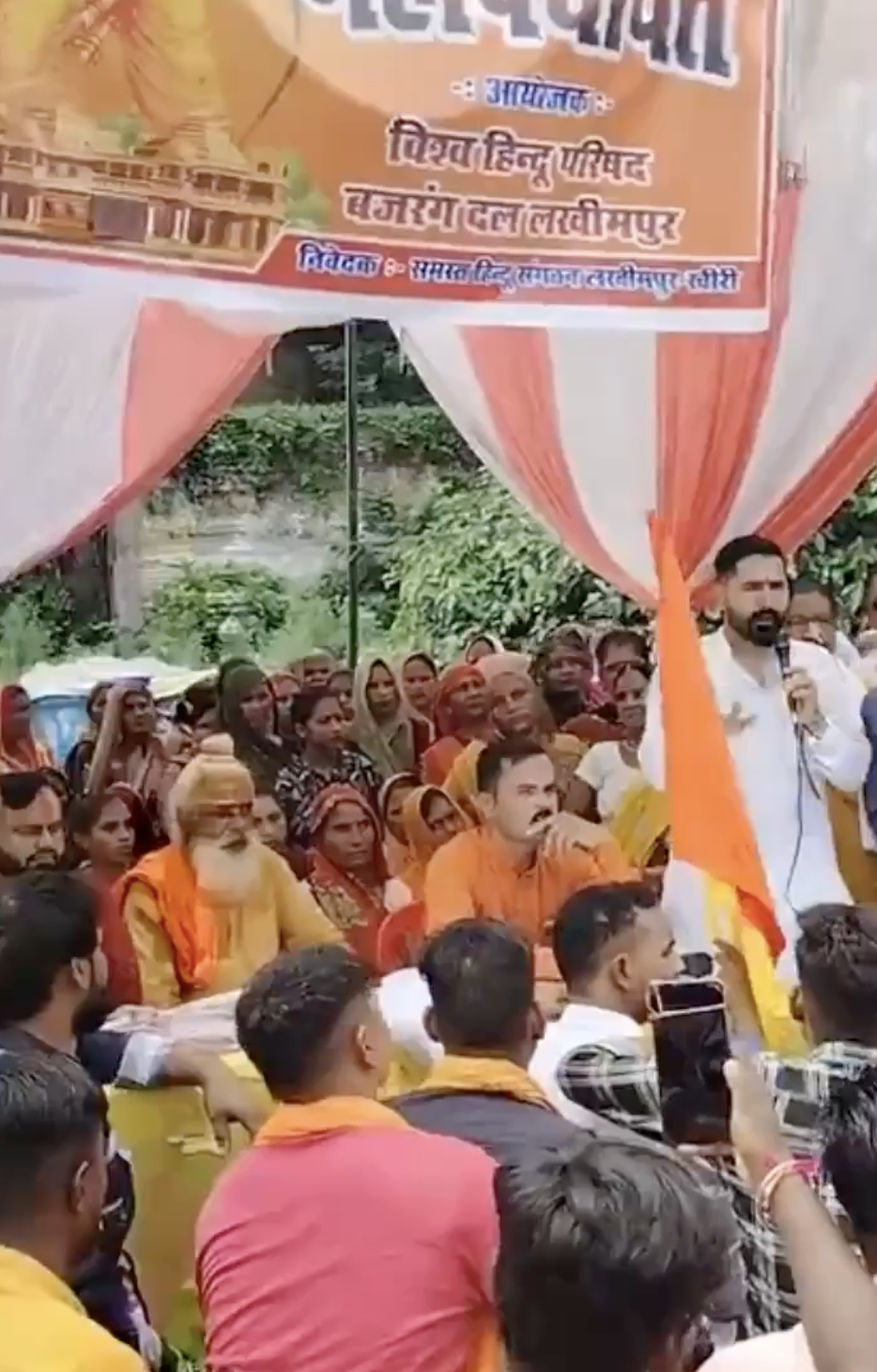 In Lakhimpur Kheri, VHP–Bajrang Dal Mahapanchayat demands demolition of alleged encroachment colonies