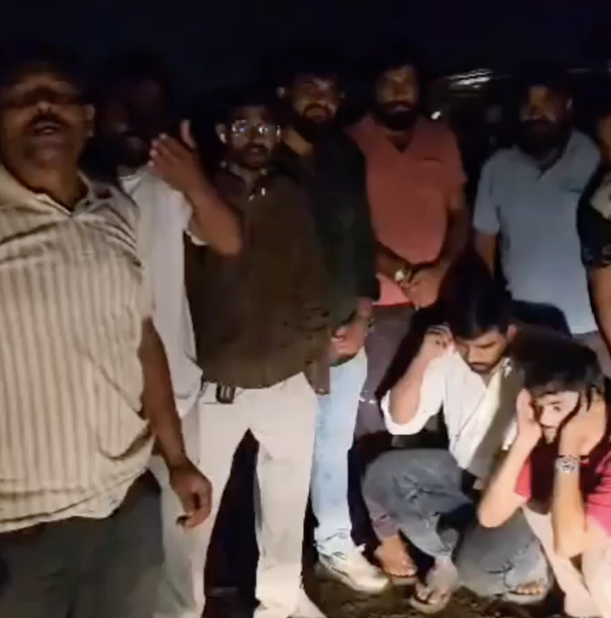 In Nashik, Pranian Foundation vigilantes humiliate car occupants and seize meat despite buffalo clarification