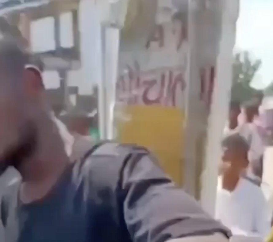 In Bharwara, Darbhanga, teacher parades children with posters calling Muslims and Sikhs terrorists before locals intervene