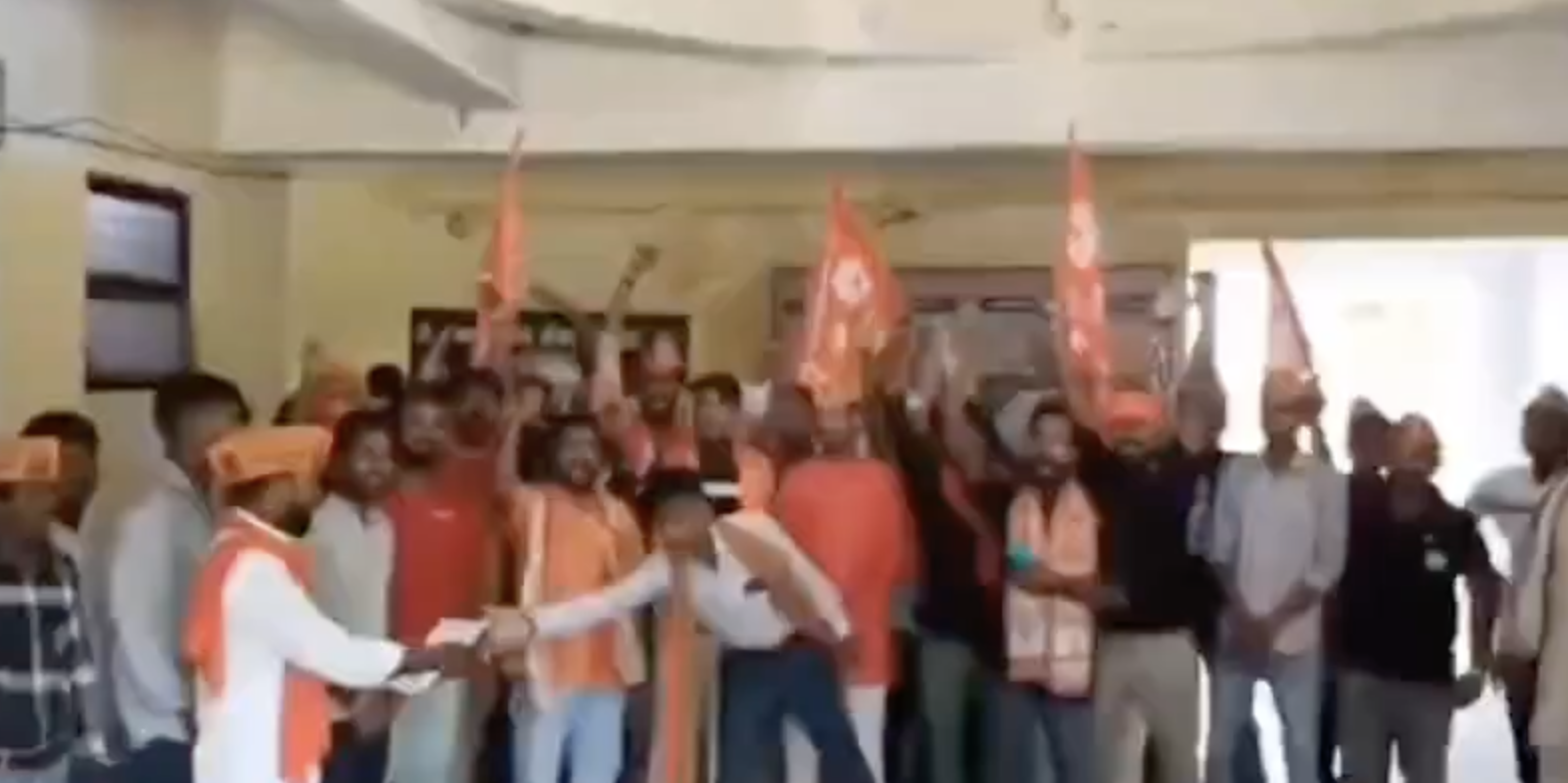 In Tamkuhi Raj, groups demand temple in Muslim area