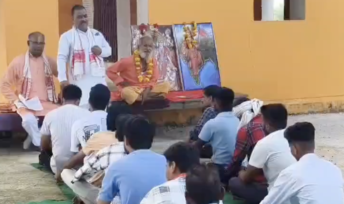 In Shivpuri, speaker calls Muslims “cowards” in salwars