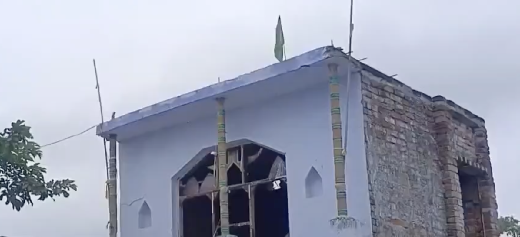 In Sitapur, mazar and homes demolished without notice