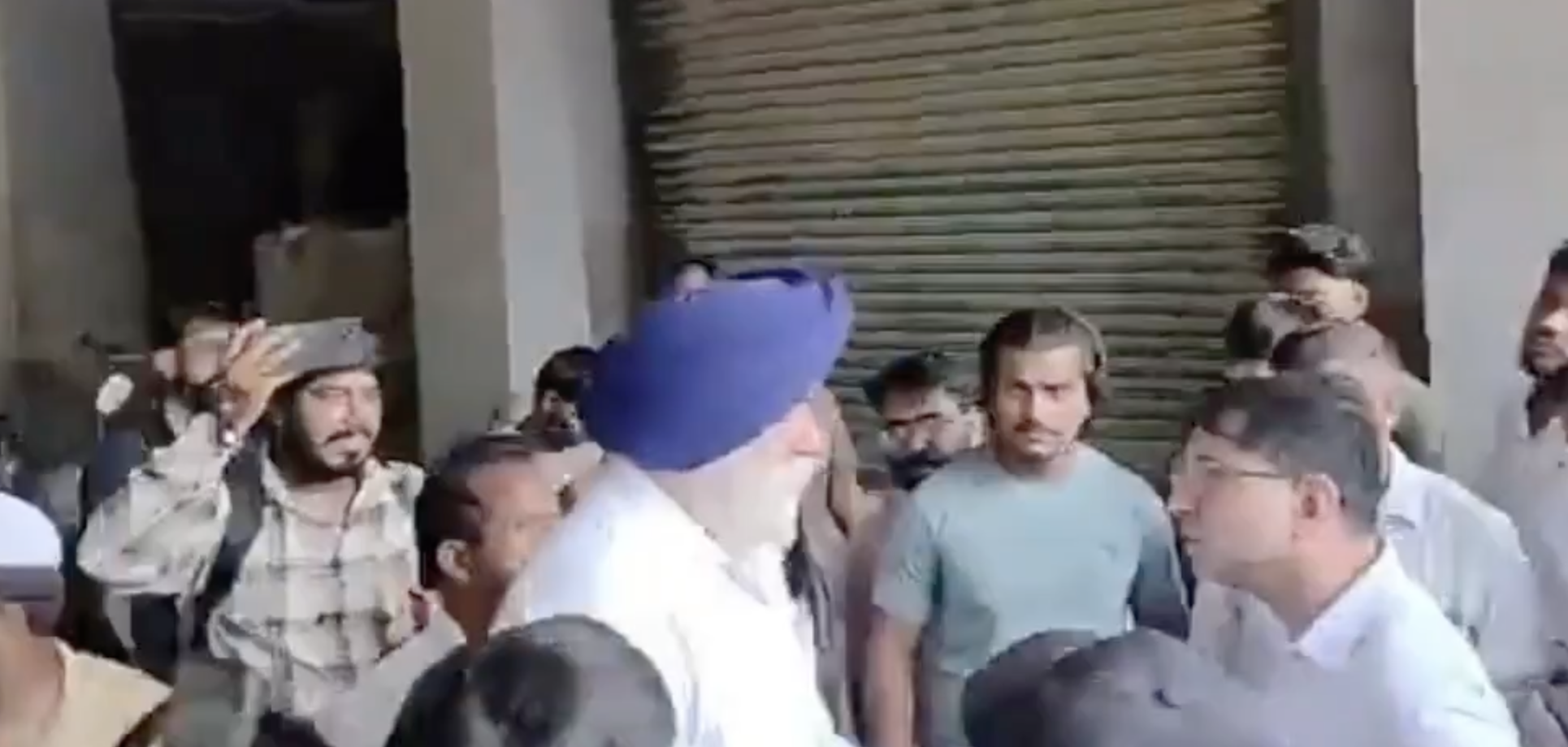 In Faridabad, authorities seal meat shops despite owners showing valid licenses