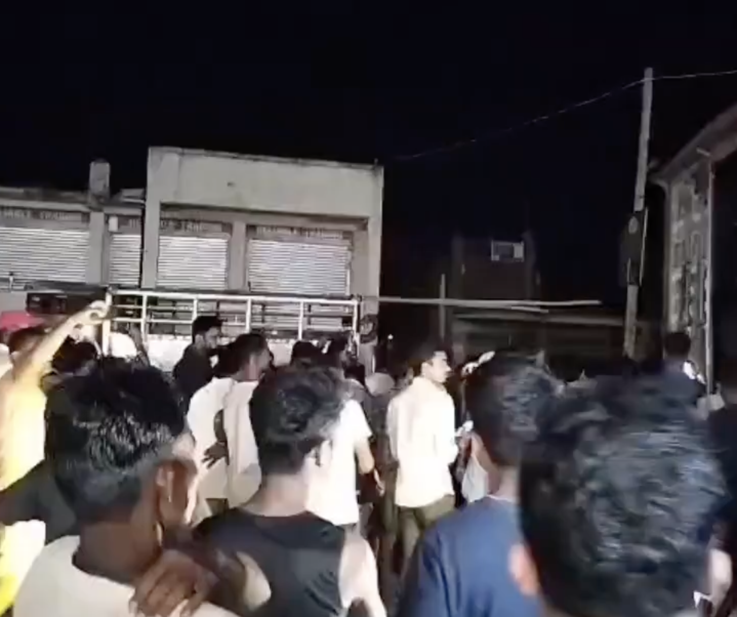 In Ranchi, cow vigilantes and Bajrang Dal intercept cattle trucks, issue ultimatum to police