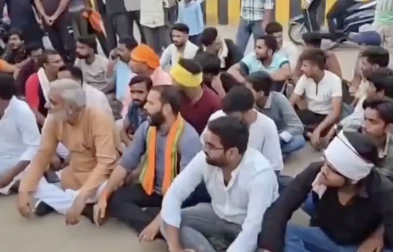 In Morena, VHP-Bajrang Dal protest Muslim choreographer organising Garba event