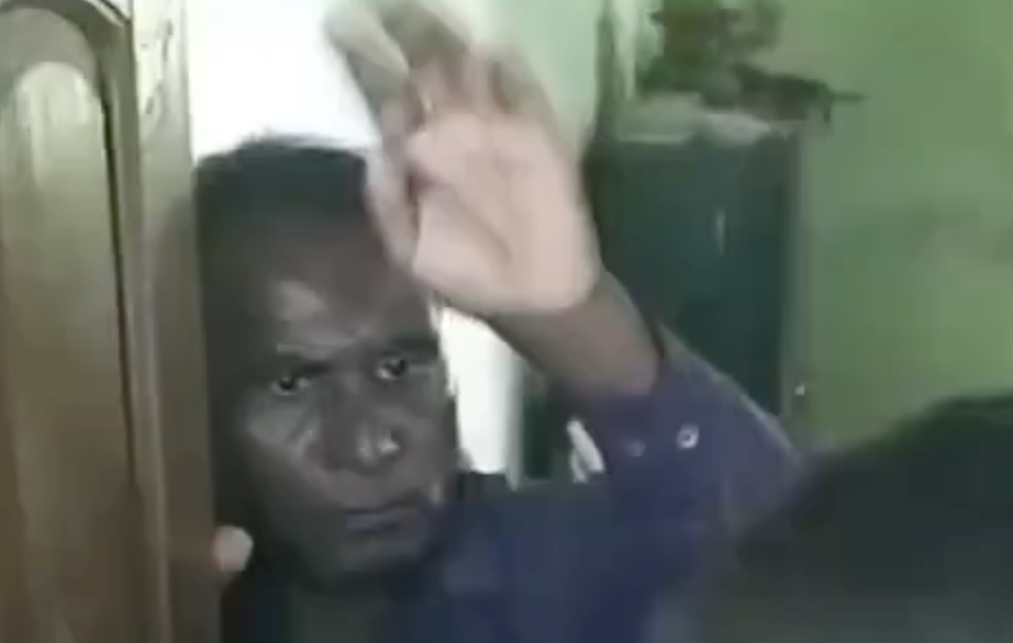 In Jaunpur, police and Bajrang Dal raid Christian prayer meeting and arrest one person