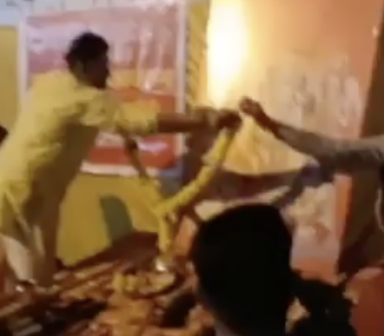 In Bhopal, VHP-Bajrang Dal mark Vijay Dashami with gun and sword displays