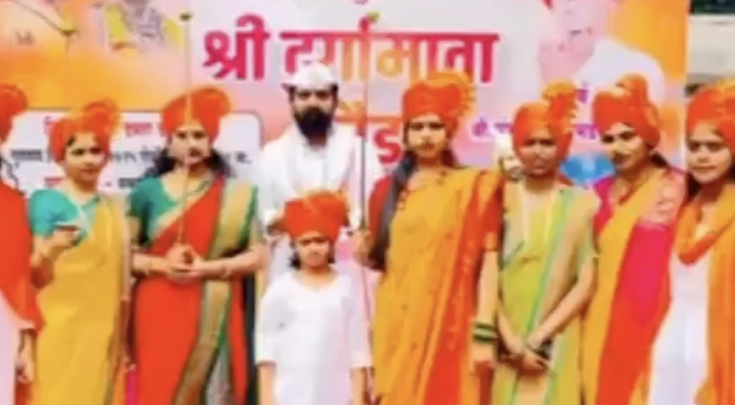 In Maharashtra, influencer leads armed children in sectarian chant at Shastra Pooja