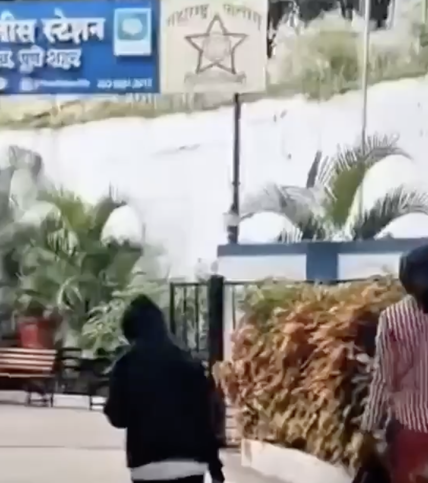 In Katraj, Bajrang Dal profiles and assaults two African women over alleged beef