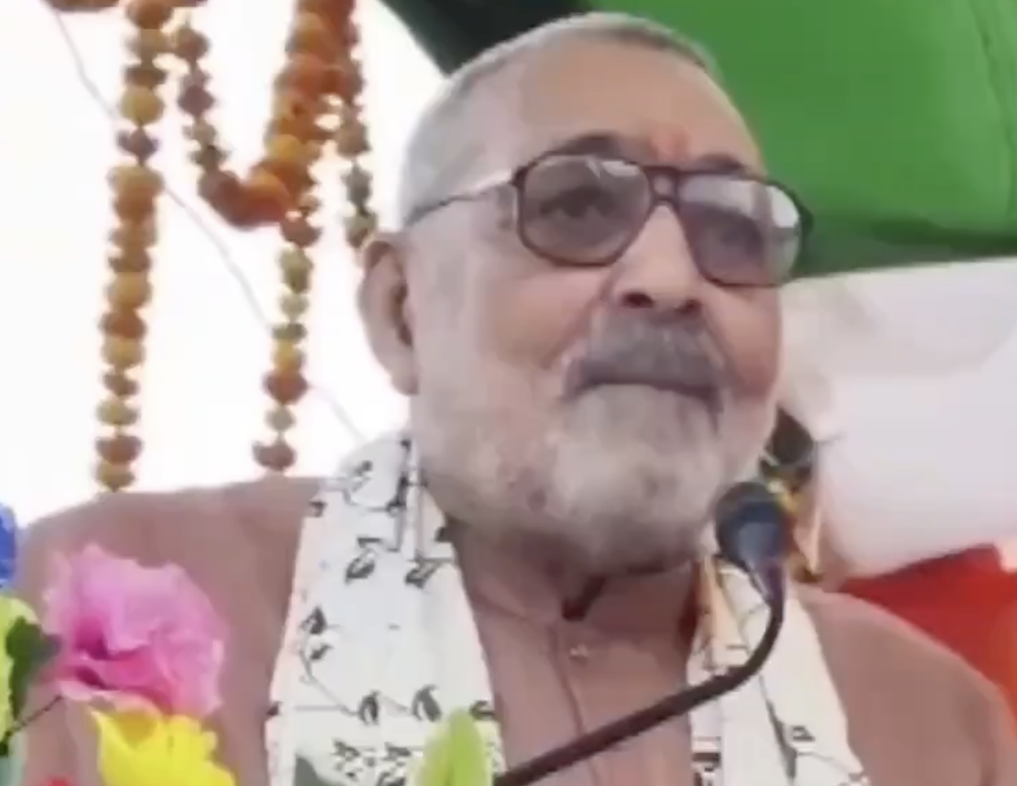 In Arwal, minister labels a cleric “ungrateful,” saying he doesn’t want votes from “namakharam” people