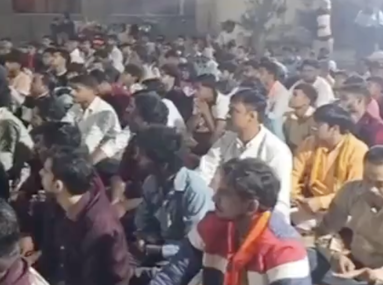 In Pilkhwa, Hindu Raksha Dal Speaker Urges Violent Action Over ‘Love Jihad’