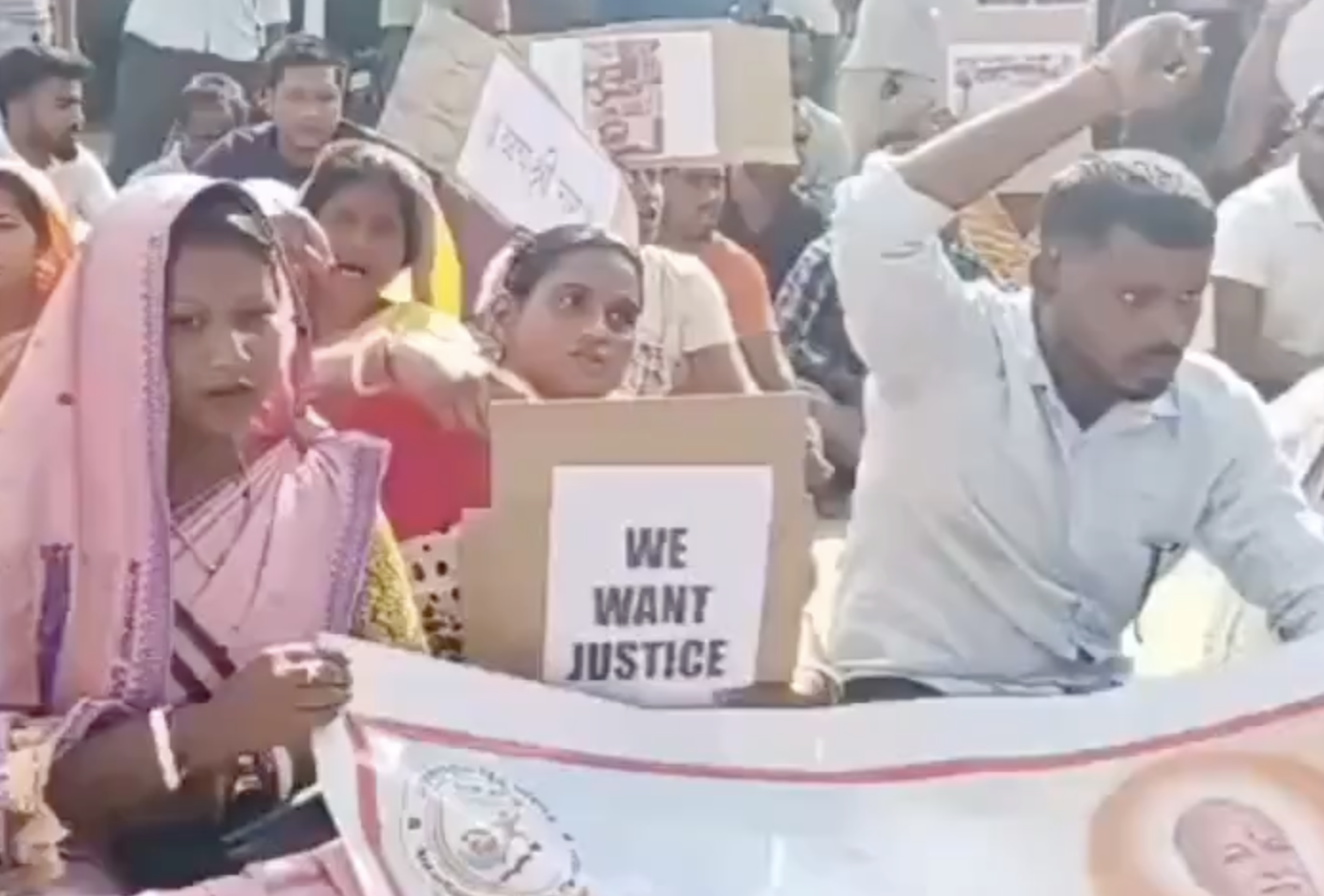 In Gossaigaon, Bajrang Dal Says Elopement Is ‘Love Jihad,’ Demands Girl’s Return